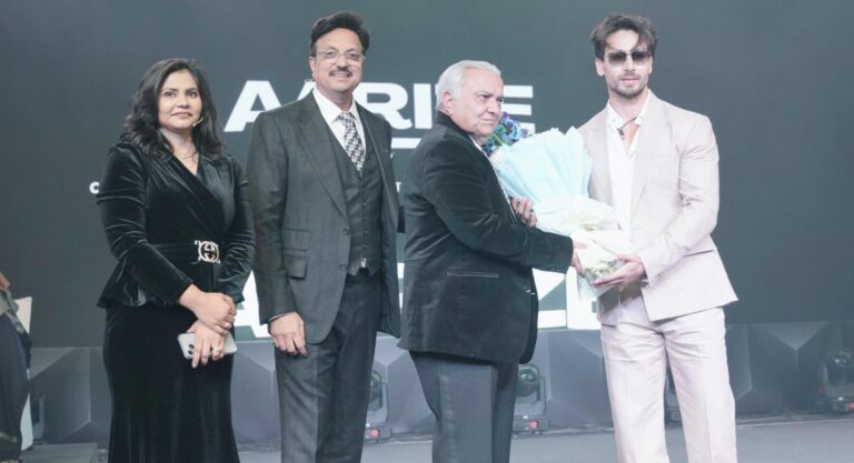 Aarize Group ropes in Bollywood star Tiger Shroff as Brand Ambassador