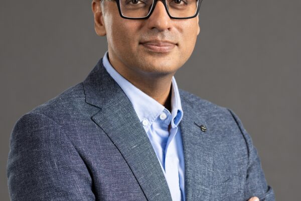 FIDELITY INTERNATIONAL BOLSTERS LEADERSHIP IN INDIA