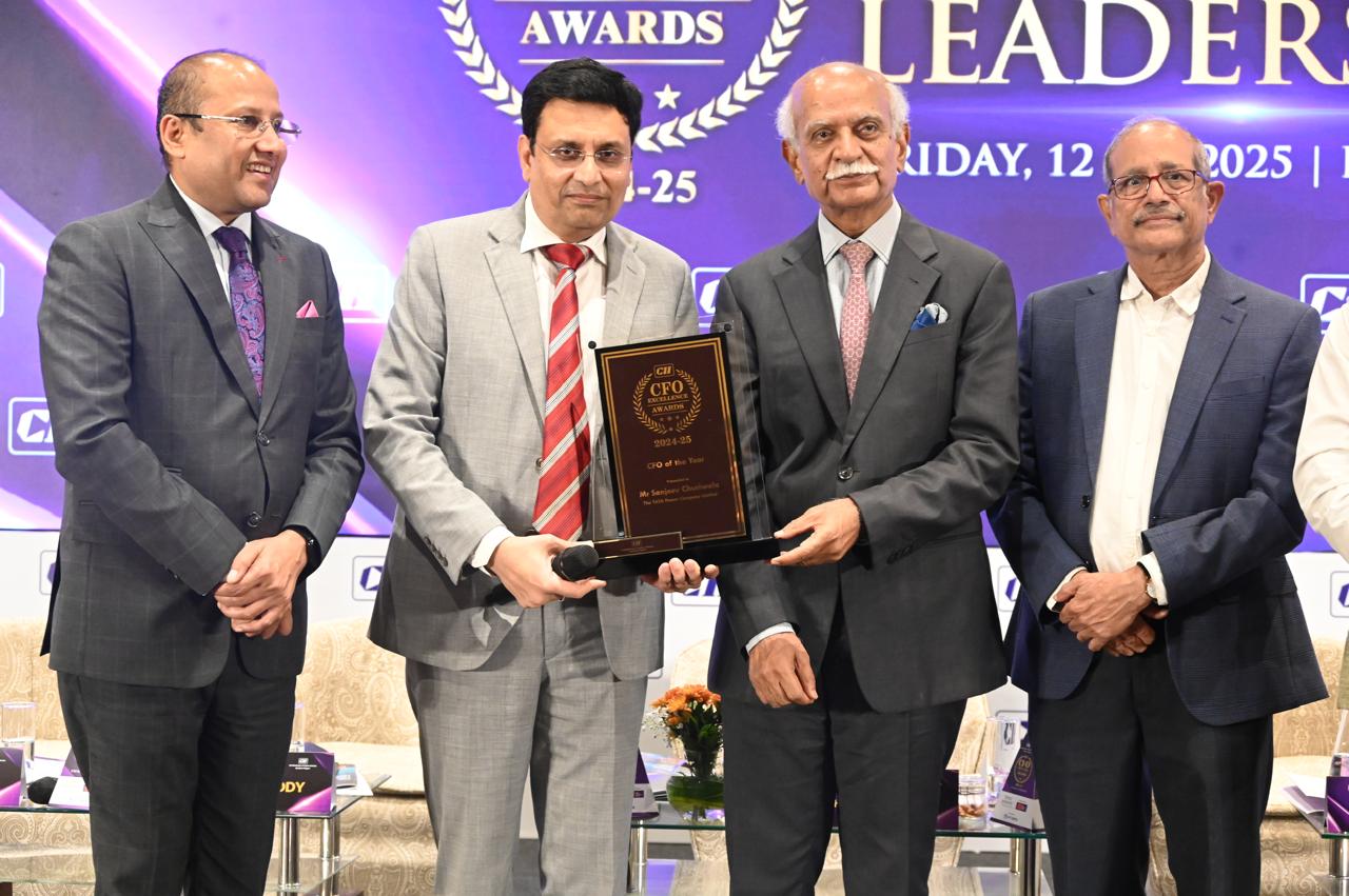 Tata Power’s CFO Sanjeev Churiwala honoured with ‘CFO of the Year’ award
